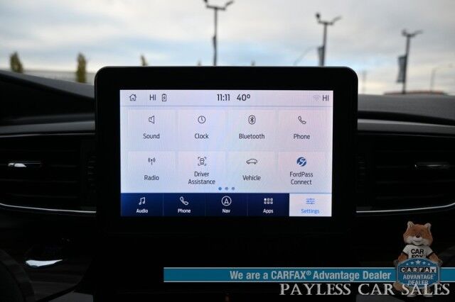 2022 Ford Explorer Limited / 4X4 / Auto Start / Heated & Cooled Leather Seats / Heated Steering / NAV / Adaptive Cruise / Lane Depart & Blind Spot / 360 Cam / Rear Captain Chairs / 3rd Row / Seats 6 / Block Heater / New Tires / 1-Owner Anchorage AK