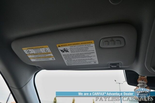 2022 Ford Explorer Limited / 4X4 / Auto Start / Heated & Cooled Leather Seats / Heated Steering / NAV / Adaptive Cruise / Lane Depart & Blind Spot / 360 Cam / Rear Captain Chairs / 3rd Row / Seats 6 / Block Heater / New Tires / 1-Owner Anchorage AK