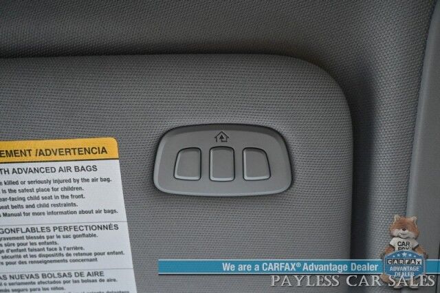 2022 Ford Explorer Limited / 4X4 / Auto Start / Heated & Cooled Leather Seats / Heated Steering / NAV / Adaptive Cruise / Lane Depart & Blind Spot / 360 Cam / Rear Captain Chairs / 3rd Row / Seats 6 / Block Heater / New Tires / 1-Owner Anchorage AK