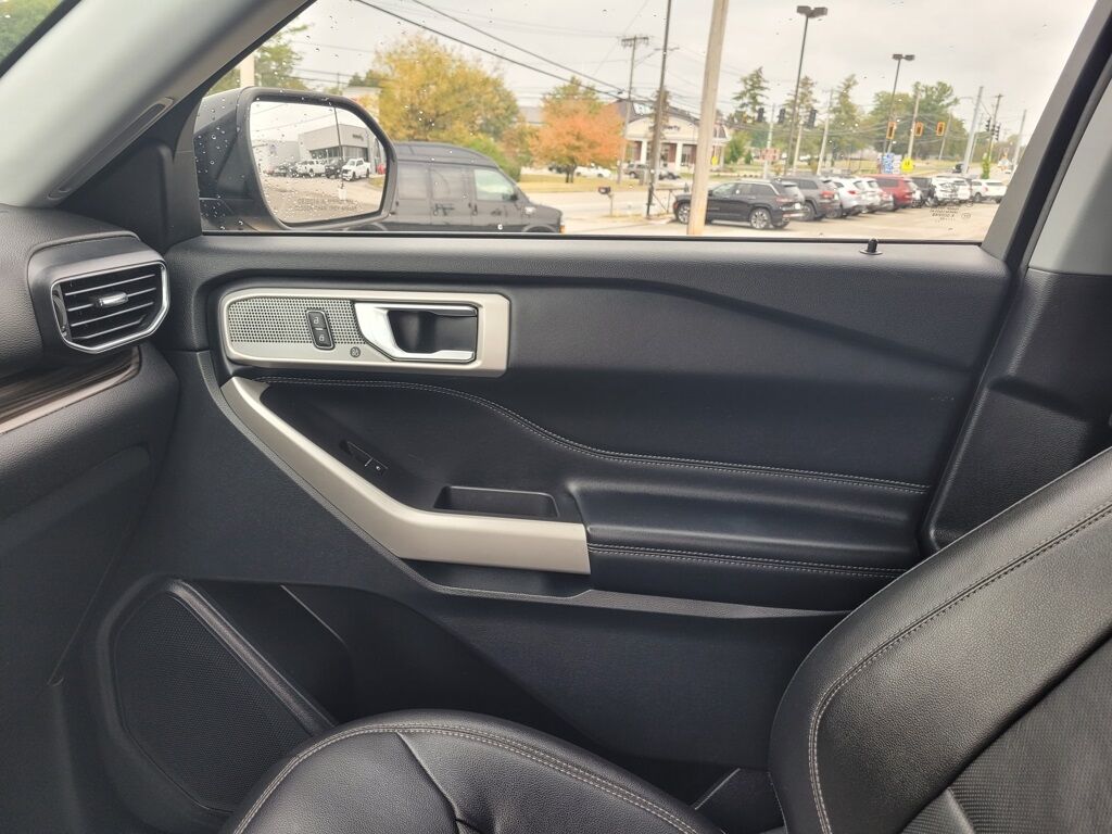 2022 Ford Explorer Limited Crestwood KY