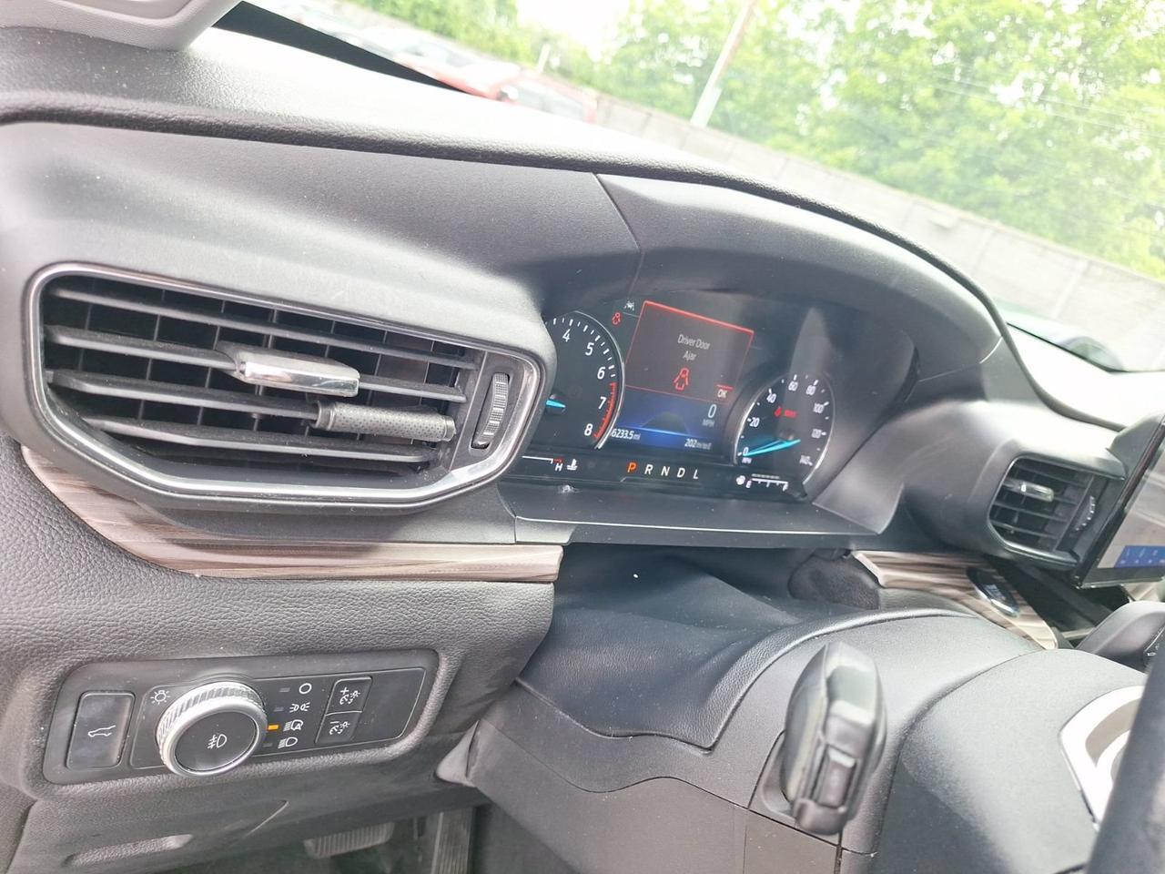 2022 Ford Explorer Limited Hurst TX