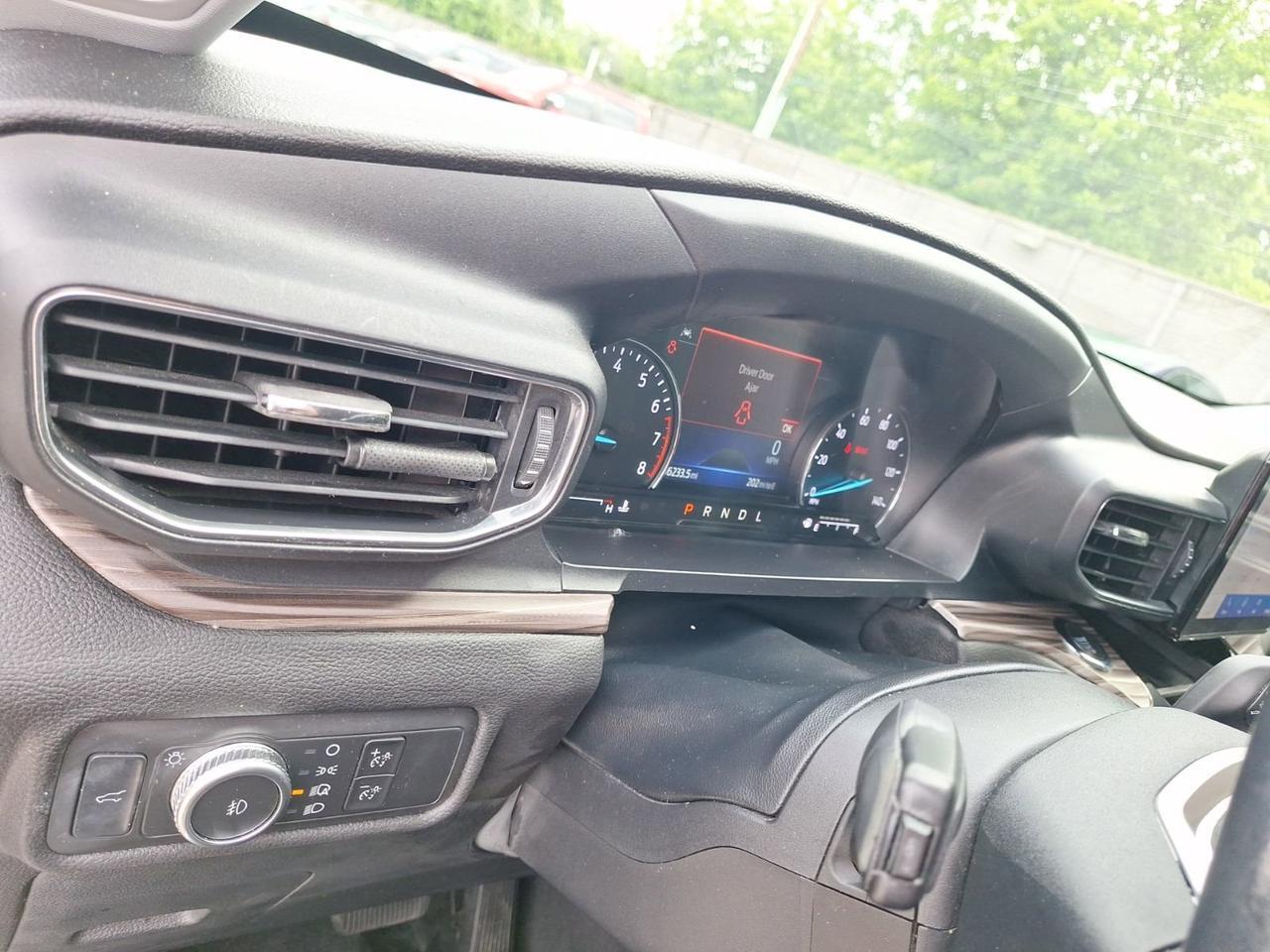 2022 Ford Explorer Limited Hurst TX