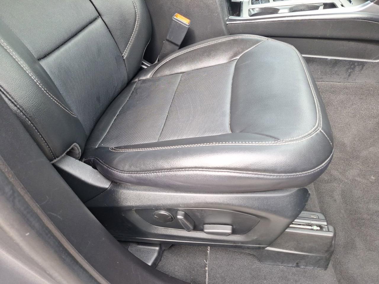 2022 Ford Explorer Limited Hurst TX