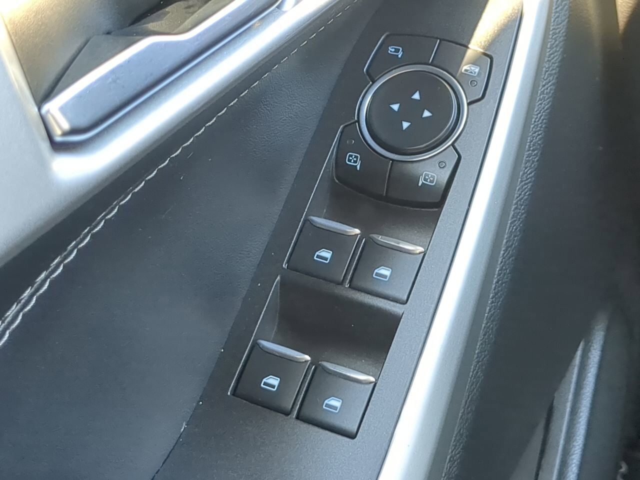 2022 Ford Explorer Limited Appleton WI