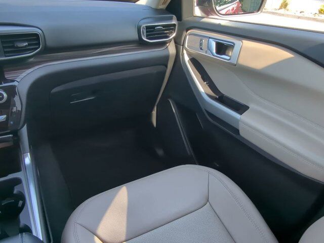 2022 Ford Explorer Limited Appleton WI