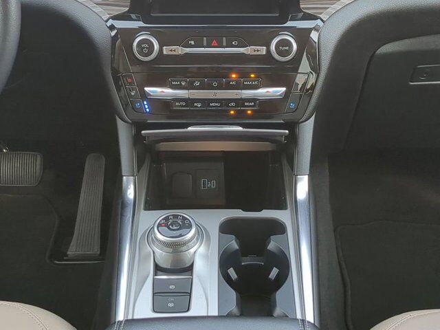 2022 Ford Explorer Limited Appleton WI