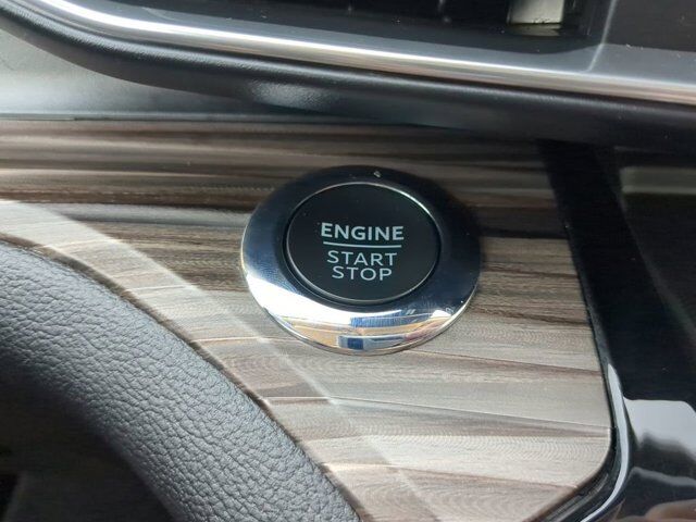 2022 Ford Explorer Limited Appleton WI