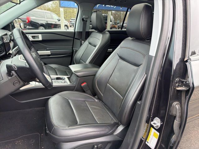 2022 Ford Explorer Limited Pine River MN