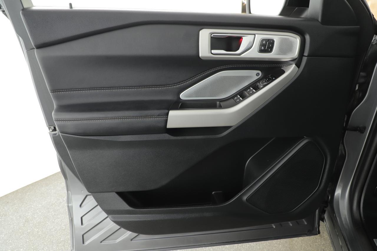 2022 Ford Explorer Limited New Braunfels TX