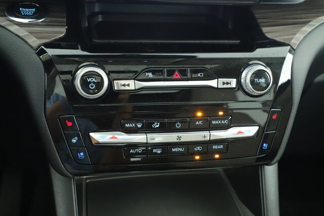 2022 Ford Explorer Limited New Braunfels TX