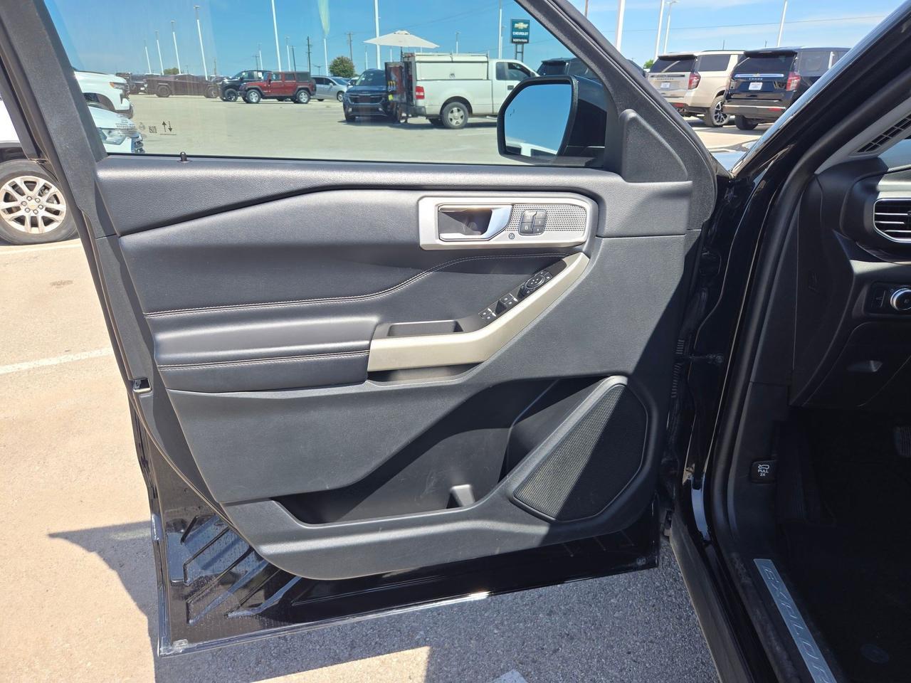2022 Ford Explorer Limited Castroville TX