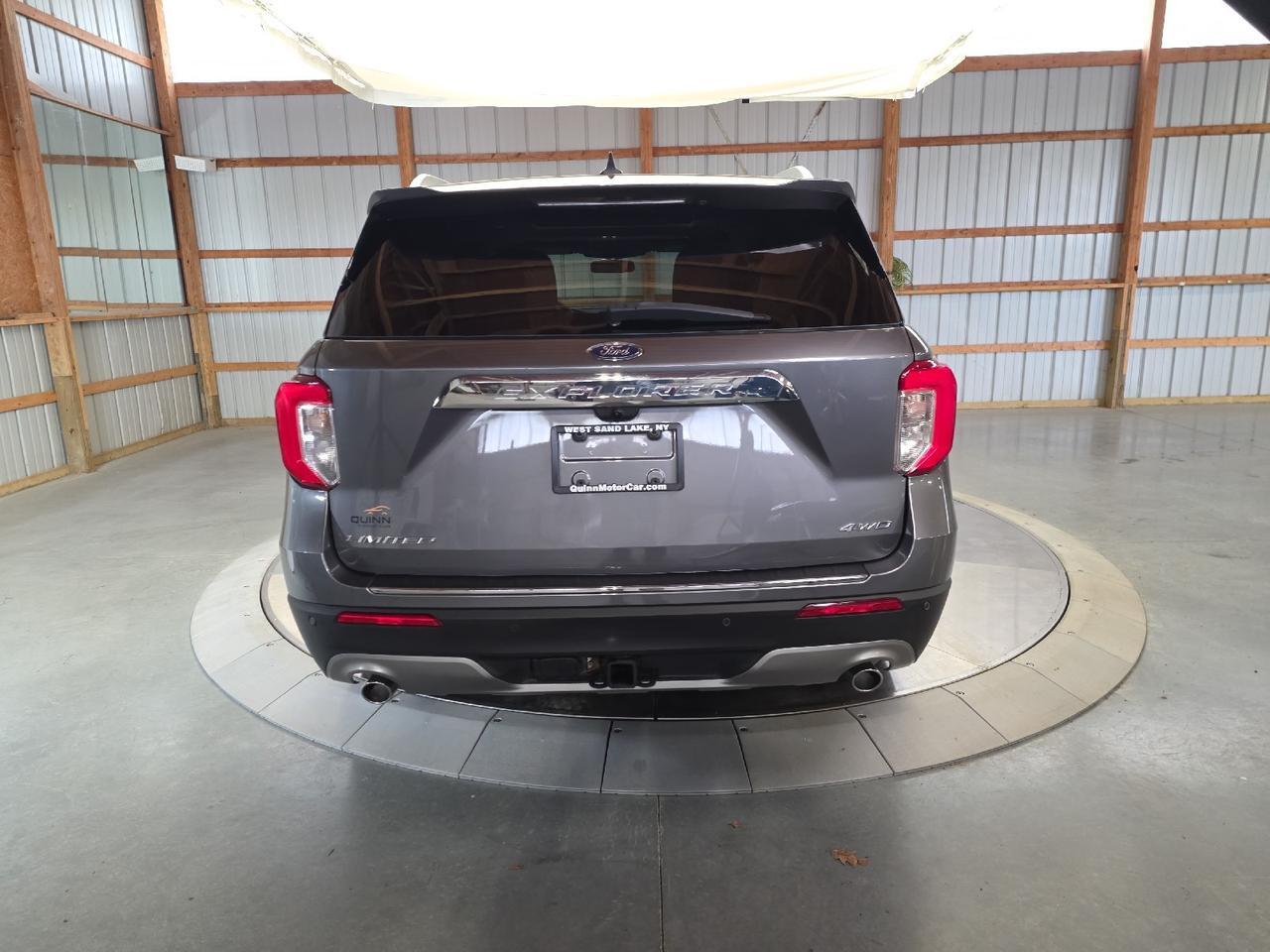 2022 Ford Explorer Limited Sand Lake NY