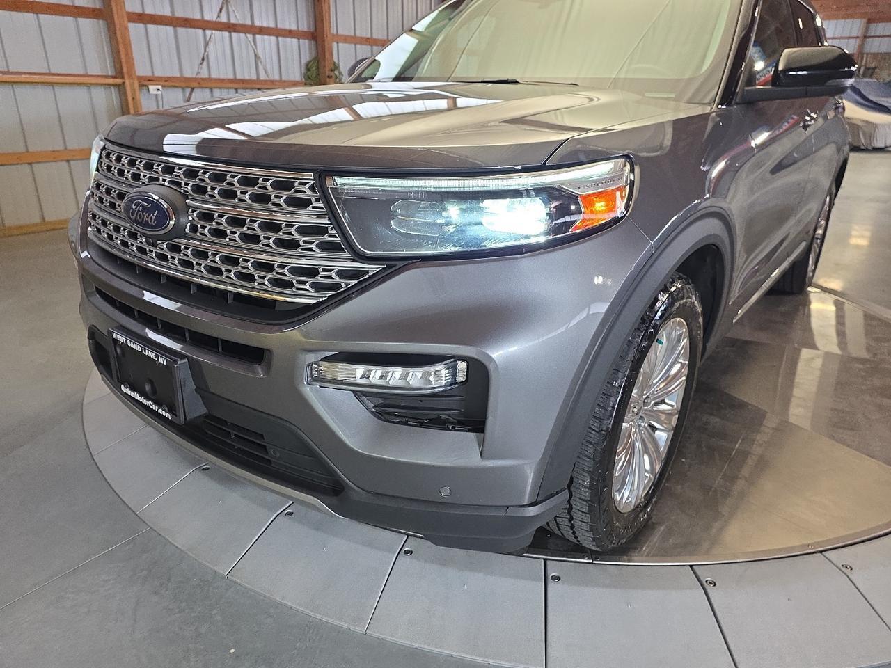 2022 Ford Explorer Limited Sand Lake NY