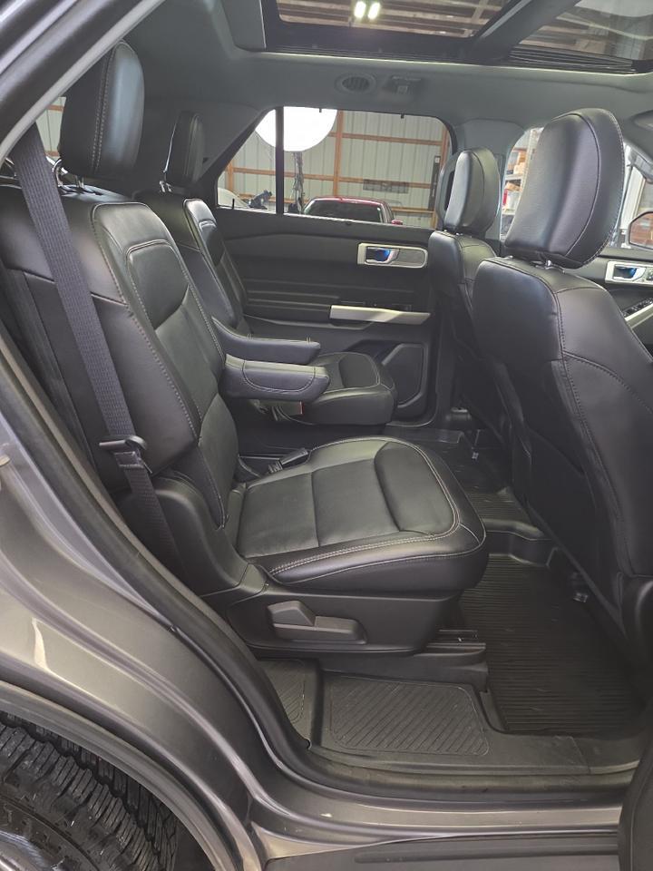 2022 Ford Explorer Limited Sand Lake NY