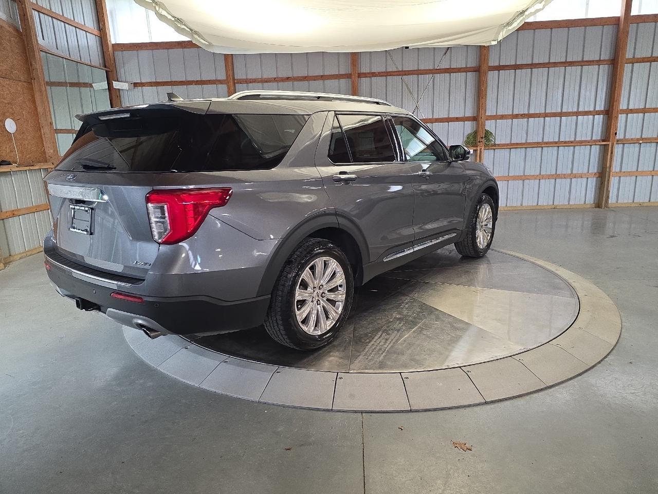 2022 Ford Explorer Limited Sand Lake NY