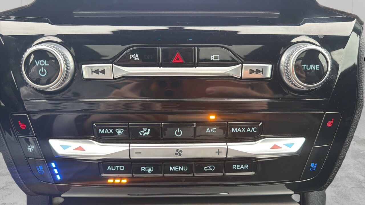 2022 Ford Explorer Limited Sherwood Park AB