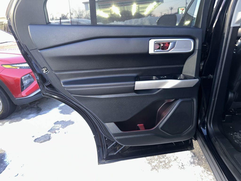 2022 Ford Explorer Limited Worcester MA