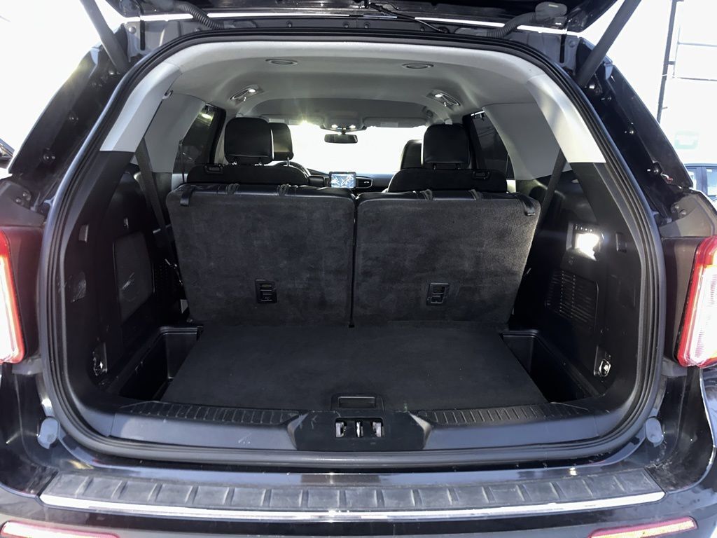 2022 Ford Explorer Limited Worcester MA