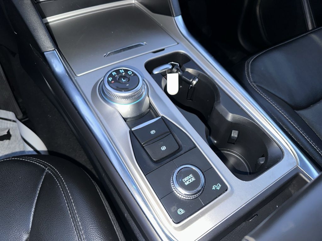 2022 Ford Explorer Limited Worcester MA