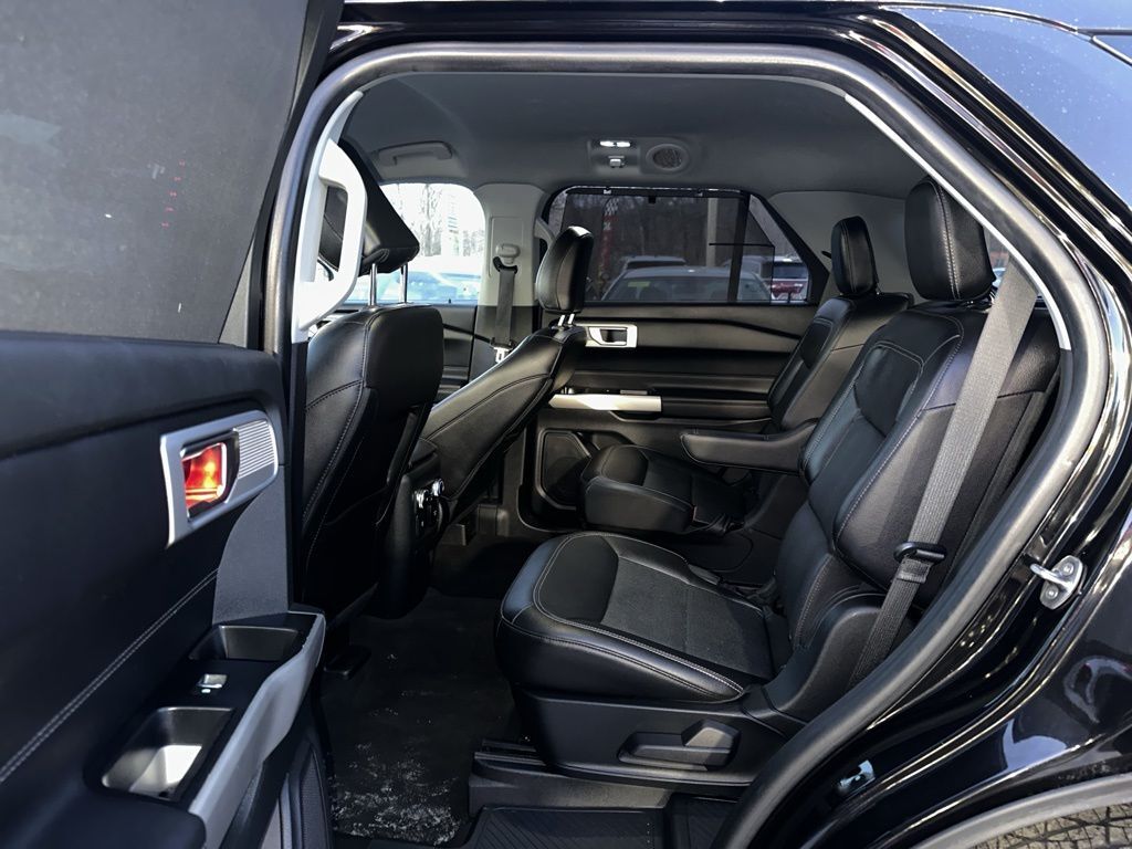 2022 Ford Explorer Limited Worcester MA