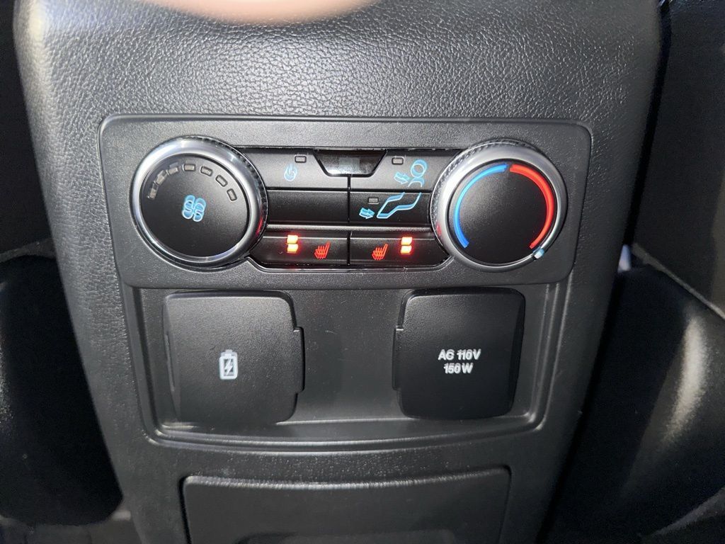 2022 Ford Explorer Limited Worcester MA