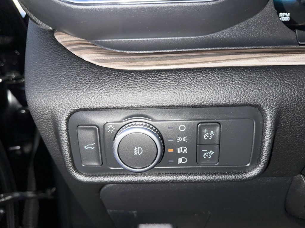 2022 Ford Explorer Limited Worcester MA