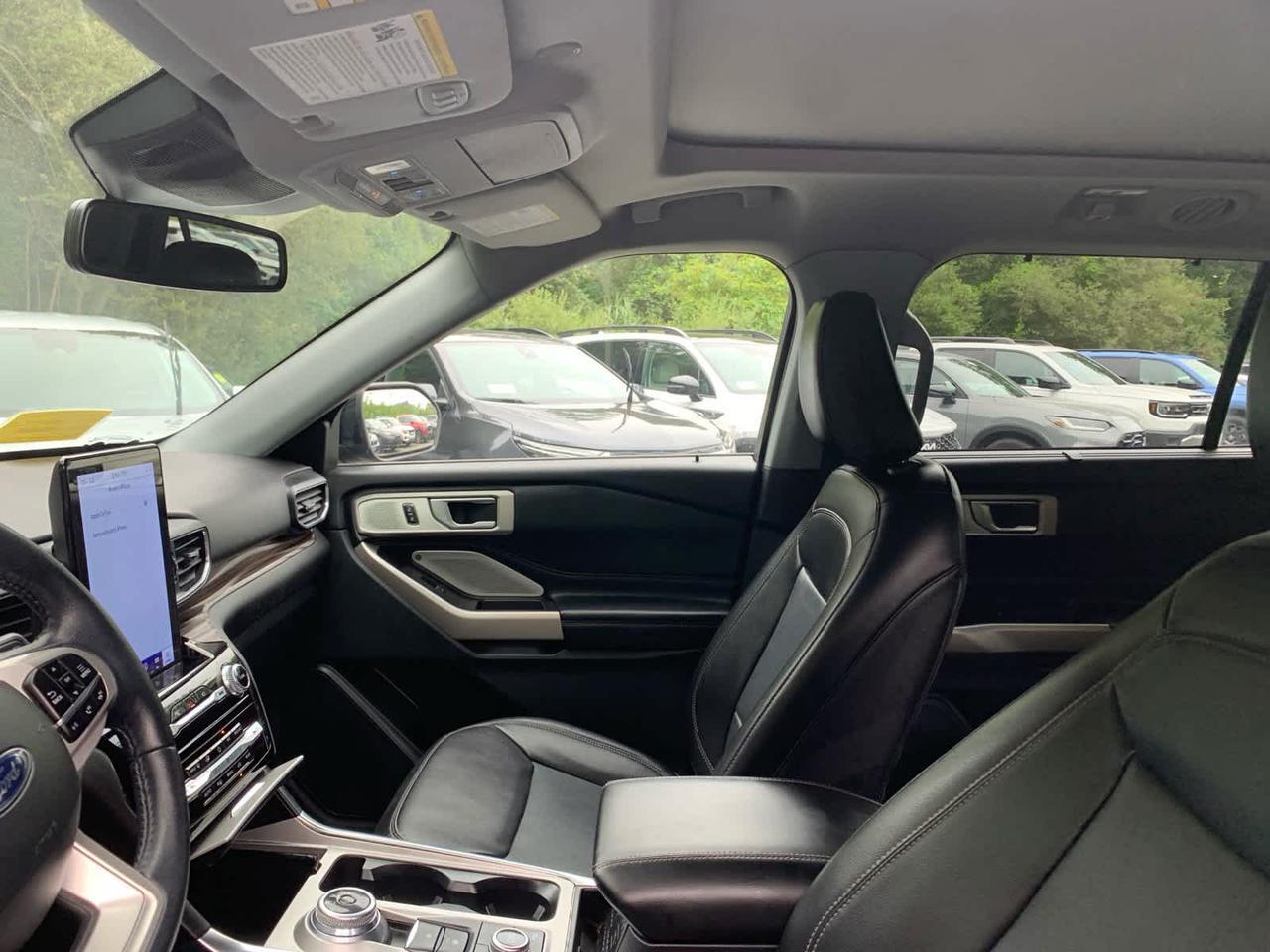 2022 Ford Explorer Limited Dartmouth MA