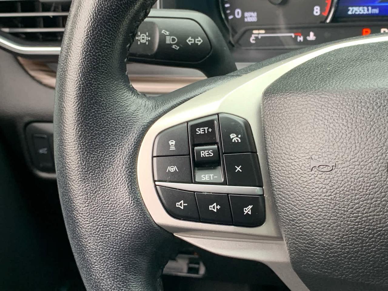2022 Ford Explorer Limited Dartmouth MA