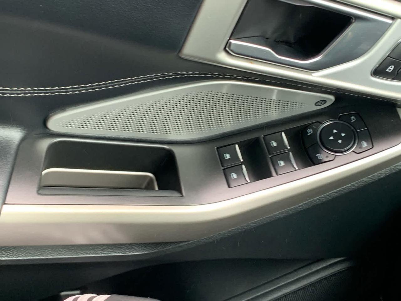 2022 Ford Explorer Limited Dartmouth MA