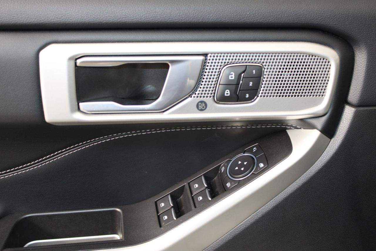 2022 Ford Explorer Limited Fredericksburg VA