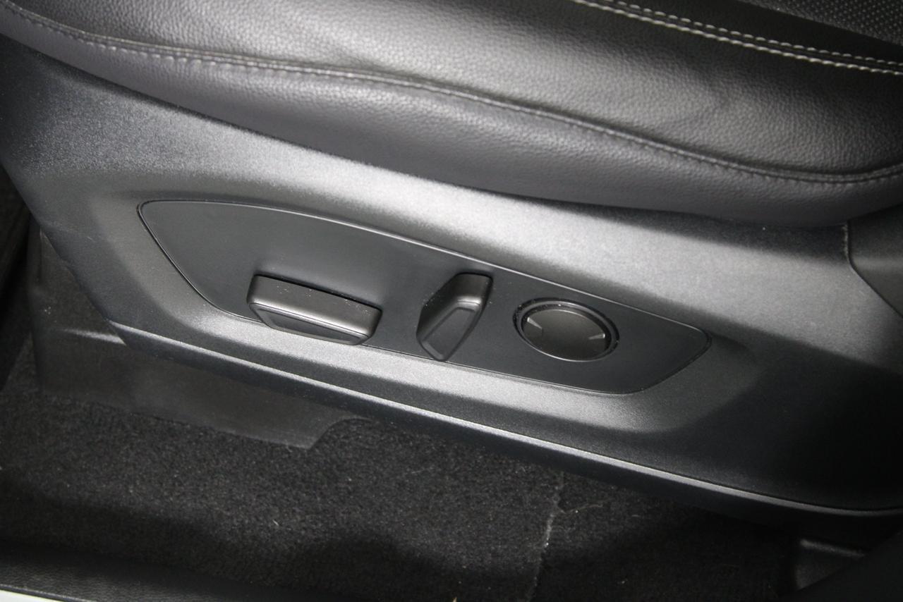 2022 Ford Explorer Limited Fredericksburg VA