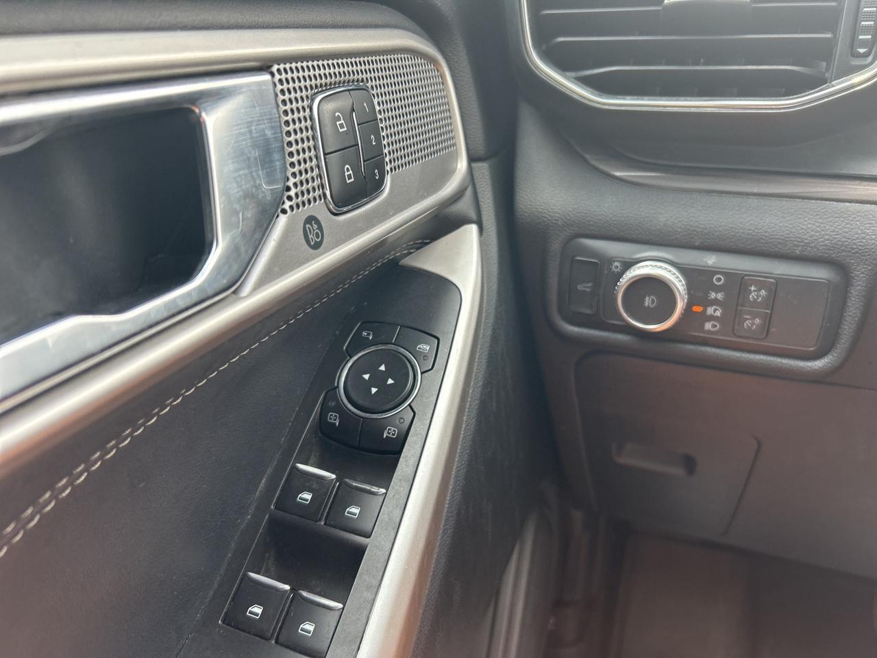 2022 Ford Explorer Limited Ashland VA