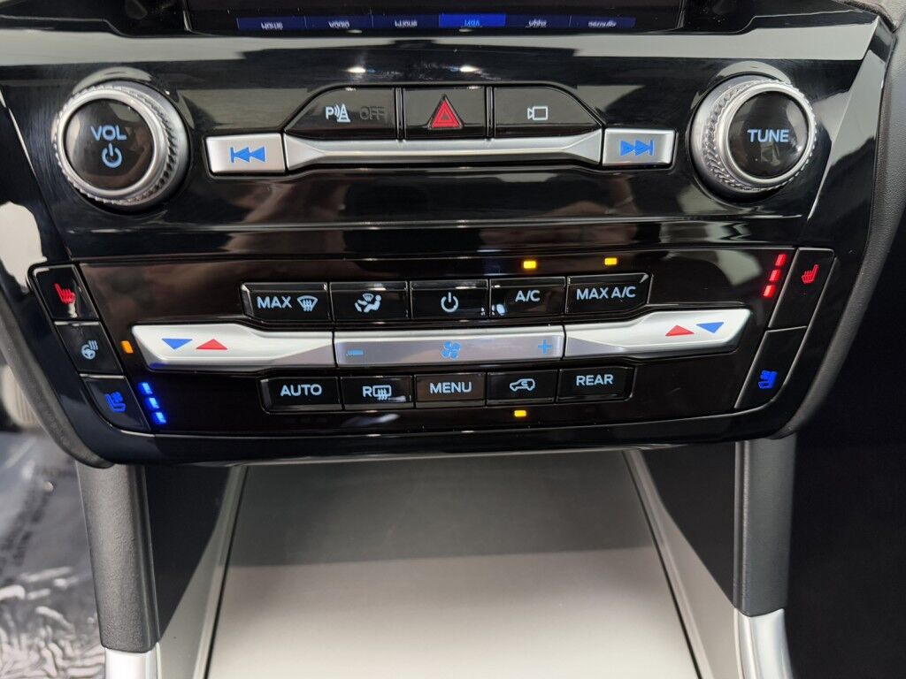 2022 Ford Explorer Platinum 4WD w/Twin Panel Moonroof Maumee OH