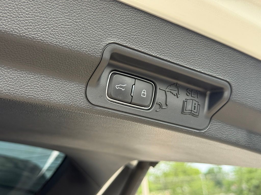 2022 Ford Explorer ST Crestwood KY
