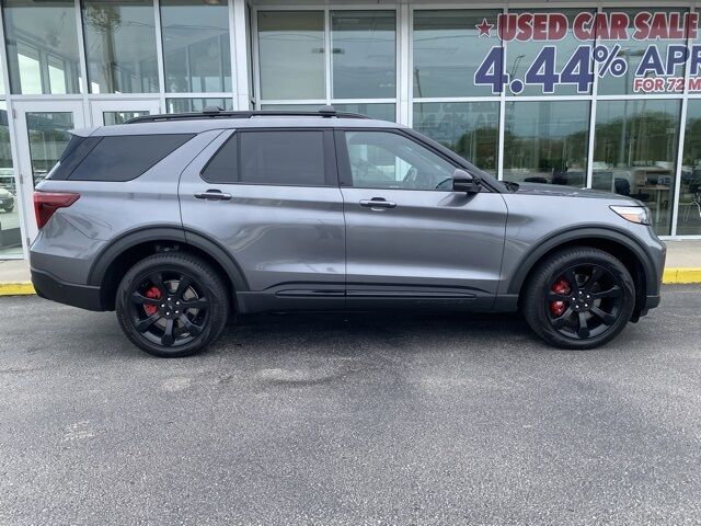 2022 Ford Explorer ST Green Bay WI