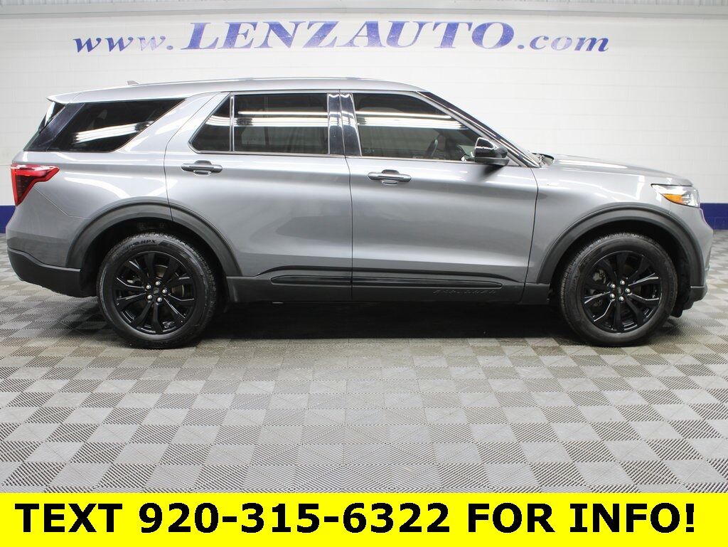 2022 Ford Explorer ST-Line 4WD 6 Passenger Fond du Lac WI