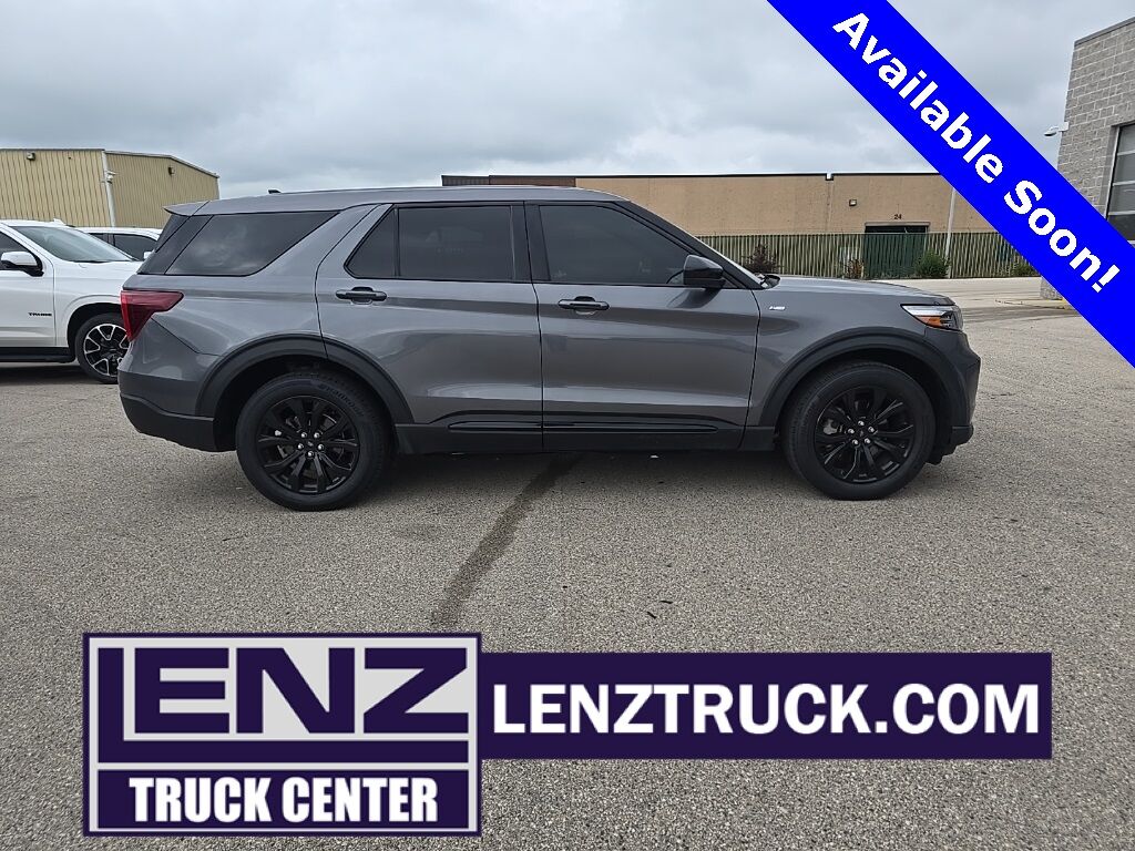 2022 Ford Explorer ST-Line 4WD 6 Passenger Fond du Lac WI