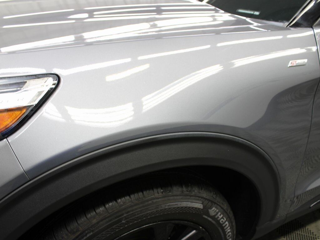 2022 Ford Explorer ST-Line 4WD Fond du Lac WI