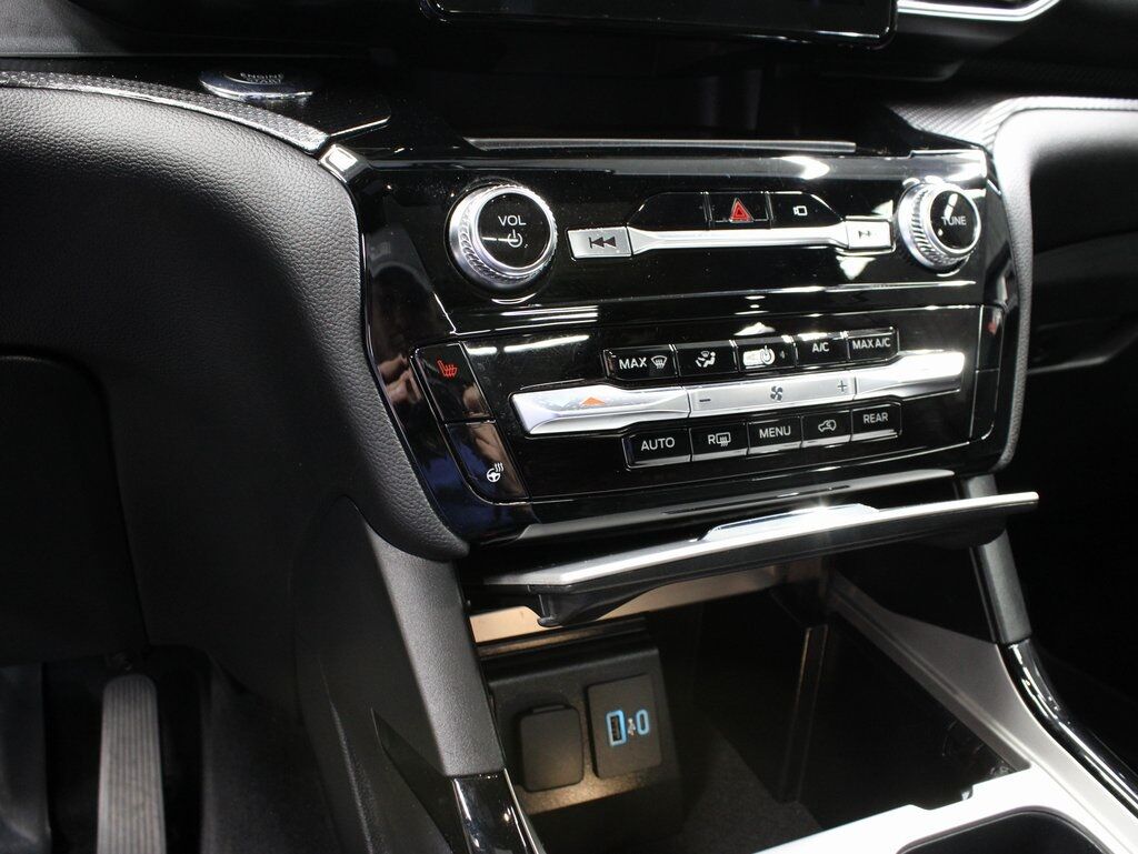 2022 Ford Explorer ST-Line 4WD Fond du Lac WI