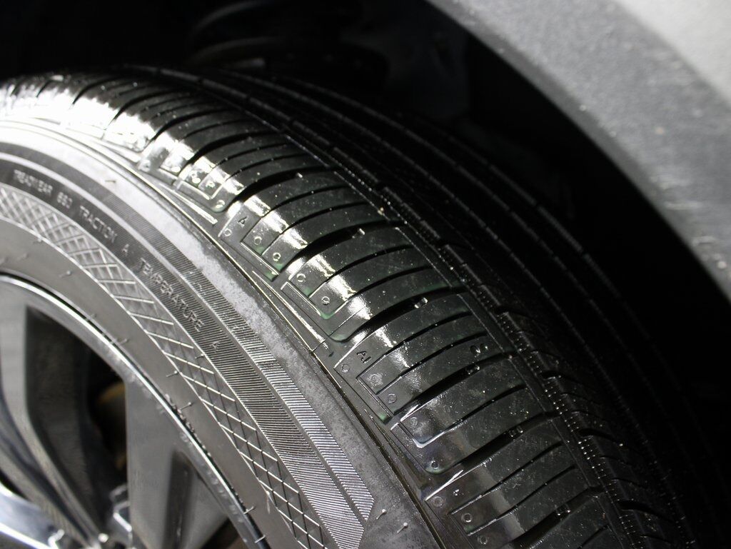 2022 Ford Explorer ST-Line 4WD Fond du Lac WI