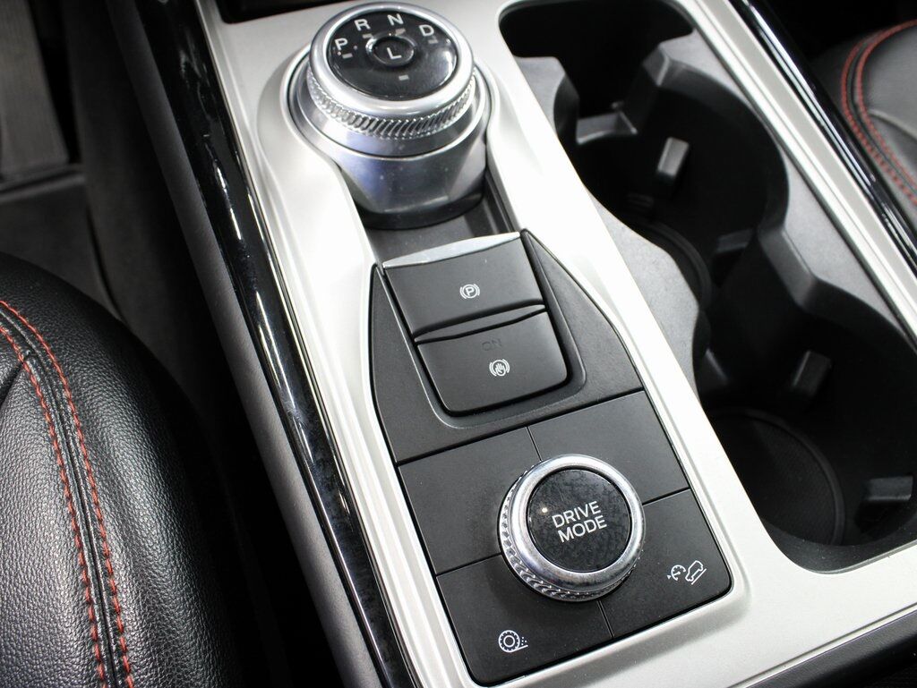 2022 Ford Explorer ST-Line 4WD Fond du Lac WI