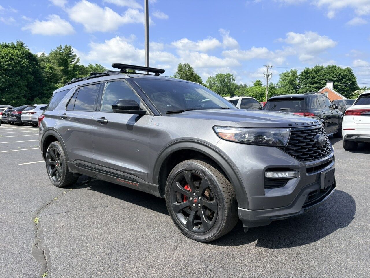 2022 Ford Explorer ST-Line