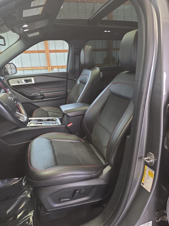 2022 Ford Explorer ST-Line Sand Lake NY