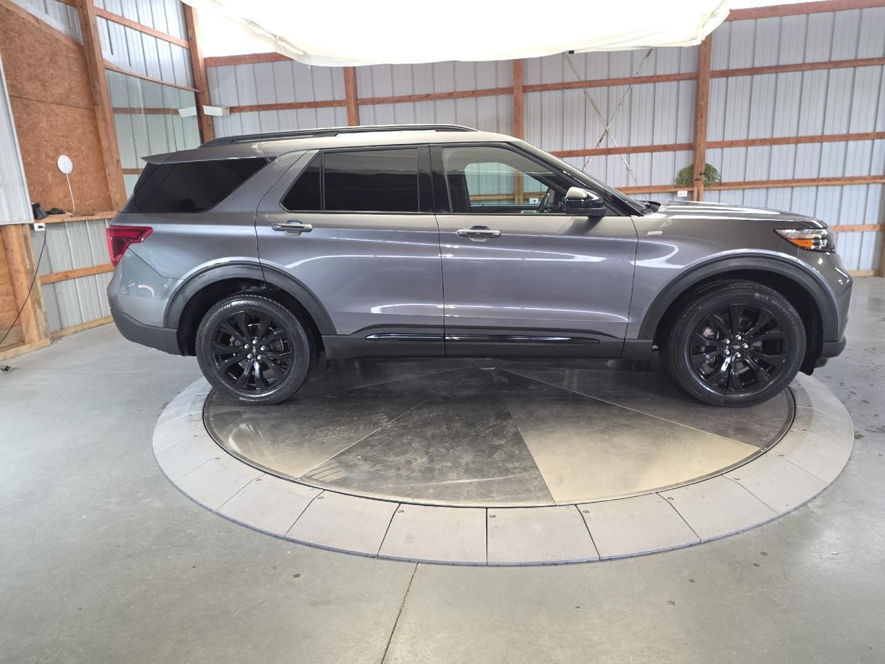 2022 Ford Explorer ST-Line Sand Lake NY