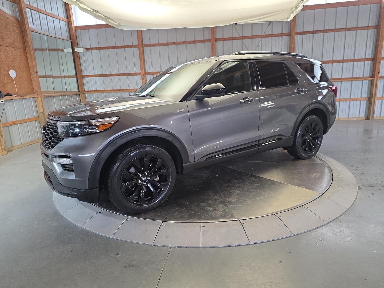 2022 Ford Explorer ST-Line Sand Lake NY