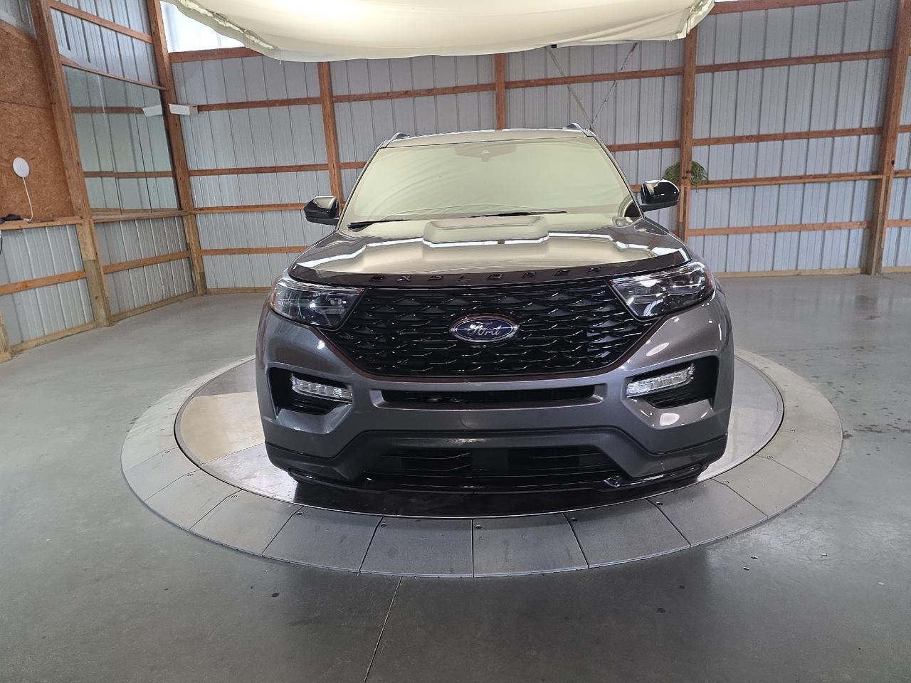 2022 Ford Explorer ST-Line Sand Lake NY