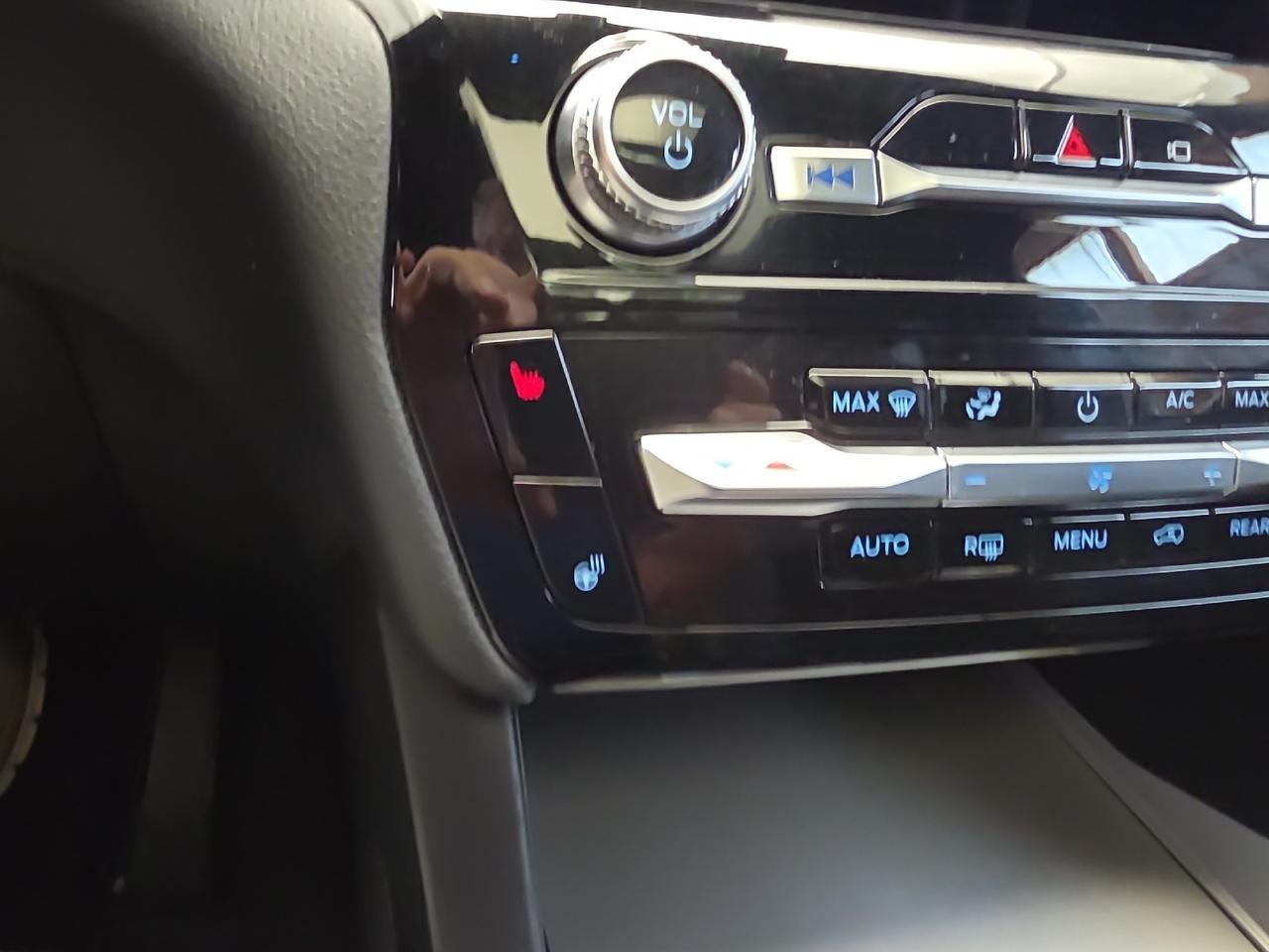 2022 Ford Explorer ST-Line Sand Lake NY