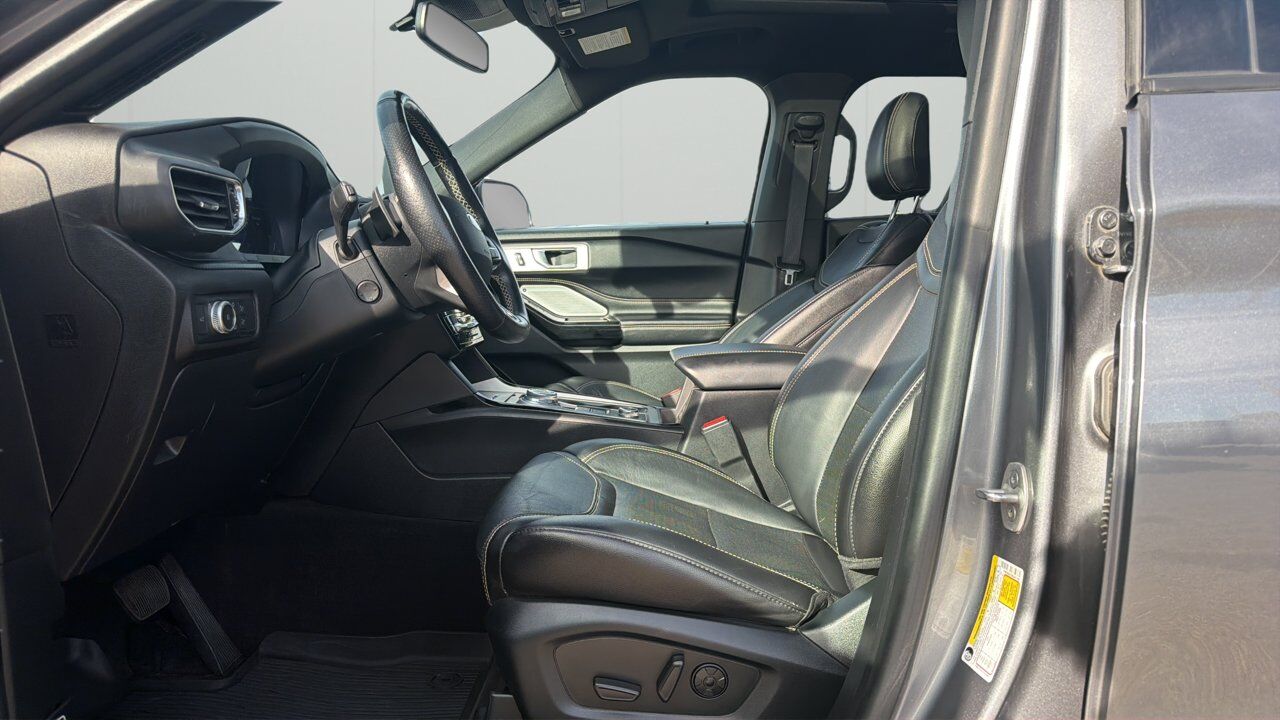 2022 Ford Explorer ST Sherwood Park AB