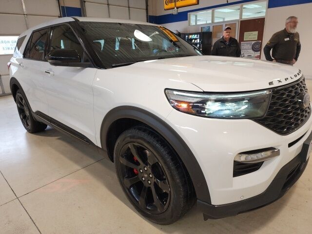 2022 Ford Explorer ST