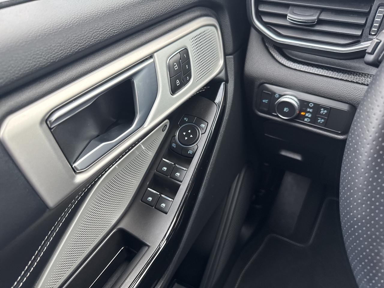 2022 Ford Explorer ST Warrenton VA